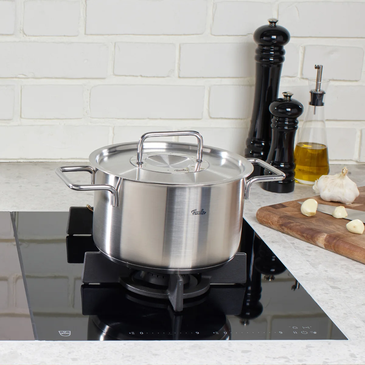 Fissler Pure Collection Kochtopf mit Metalldeckel